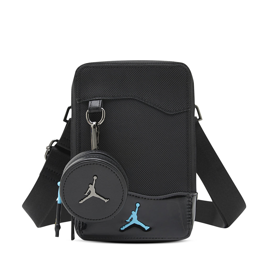 40l travel backpack industry Tortuga Pro Black Mini Backpack Guess Drawstring Color:CREAM WHITE meta-v2-location-LA-TheShopsatSantaAnita The Eagle Creek Tour