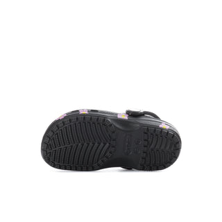 Toddler black clog outsole bottom, textured tread with pink flower accents
