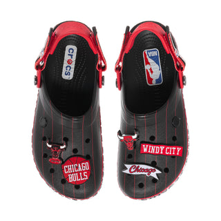 Mens Crocband clog front view with Windy City patch and Chicago Bulls emblem