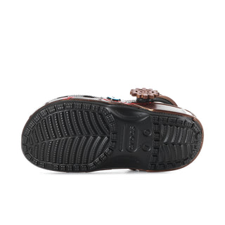 Men's classic clog outsole, black tread with textured grip pattern