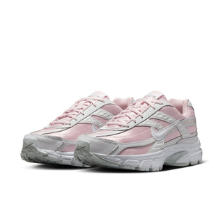 Women's Initiator sneakers in light pink and light gray, lace-up with cushioned sole