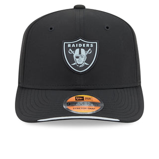 Black Raiders NFL sideline cap with front Raiders shield logo patch