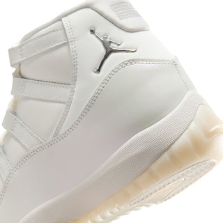 Retro 11 - Womens
