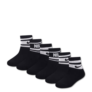 Set of 6 black quarter socks with white varsity stripe and Nike logo