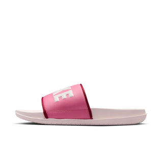 Women's slide sandal with magenta top strap and white NIKE logo, light pink sole
