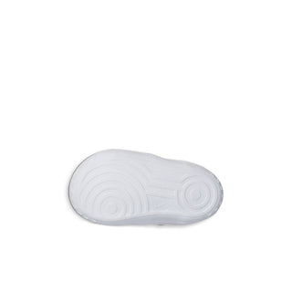 Infant white low-top sneaker outsole, textured grip pattern