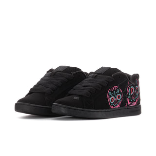 Women's black low-top sneakers with pink and turquoise skull print and lace-up