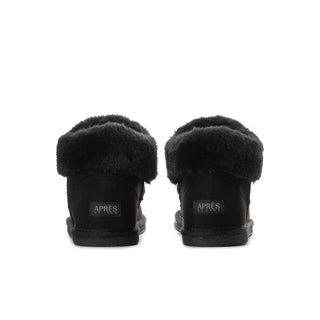 Black women's low boots, heel view, with APRES label and fuzzy cuff