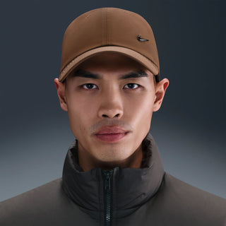 Nike Club Cap Metal Swoosh Strapback