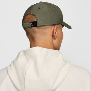 Nike Dri-Fit Club Cap Structured Swoosh Performance Strapback