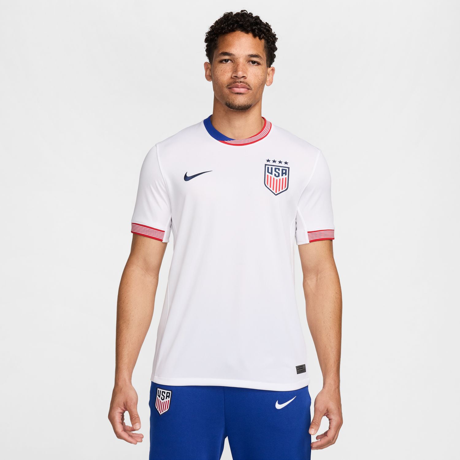 サンダーランド 2023-24 ユニフォーム - ユニ11