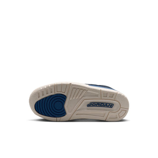 Kids high-top sneaker outsole with JORDAN logo and blue traction