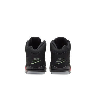 Black kids sneakers from the back, padded heel and collar with lace-up closure