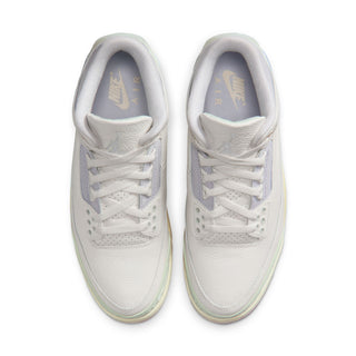 Men's retro basketball shoes, white tongue and laces with Nike insole graphics