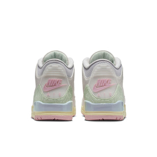 Men's retro basketball shoes rear view, mint heel tab with Nike Air detailing, pink sole