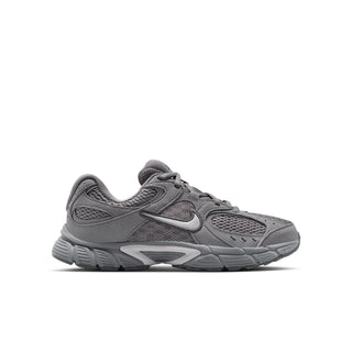 Youth running shoes in dark gray with mesh panels and lace-up front