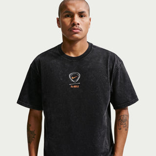 Men's black short-sleeve T-shirt with Air Max chest emblem and crew neck