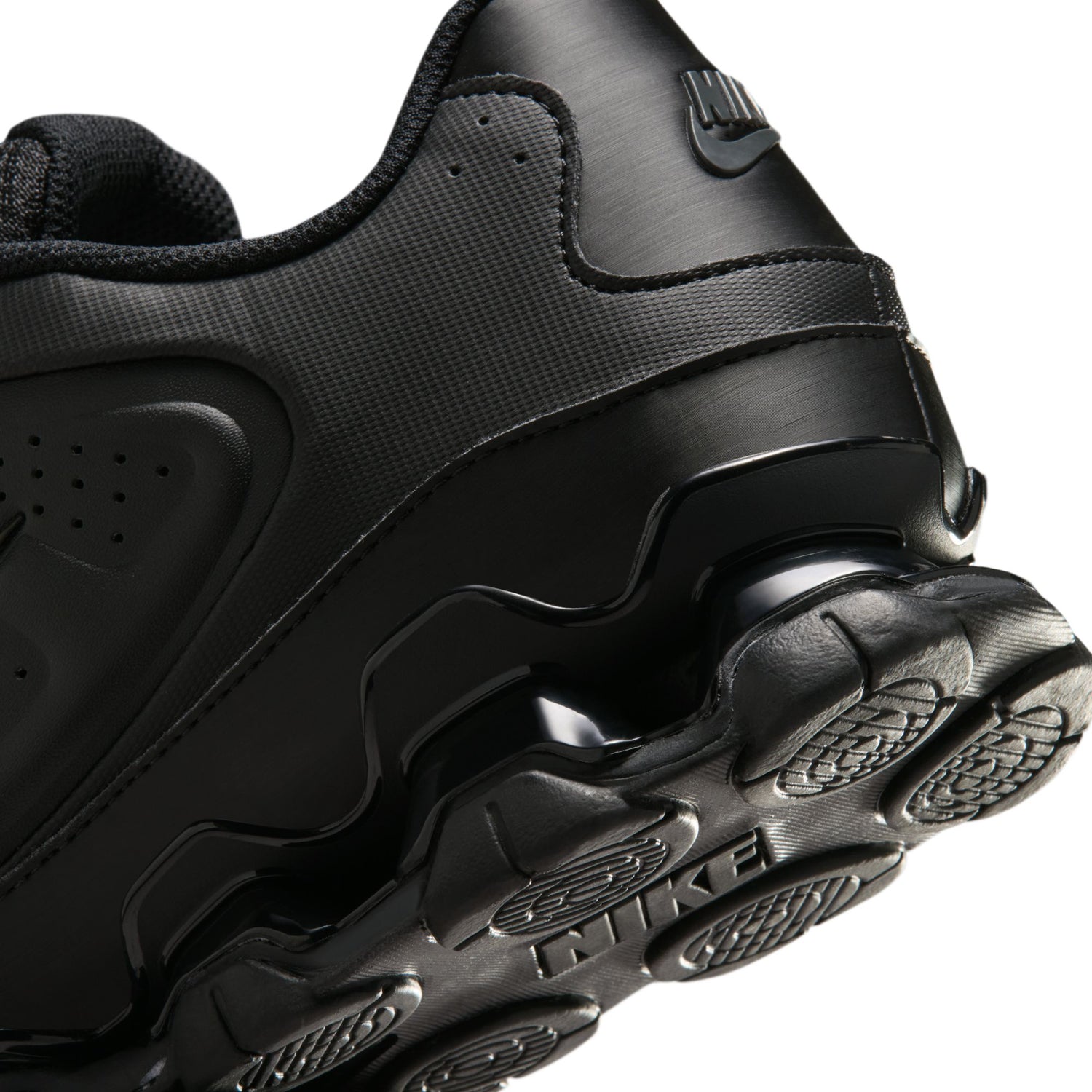 Nike Reax 8 NSW | Men's | Black/Black/Anthracite | ShopWSS