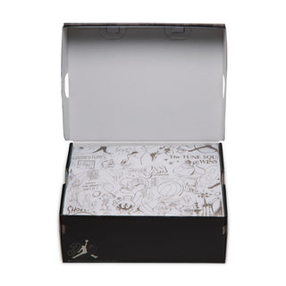 Shoes box with white illustrated graphics wrap and black base lid.