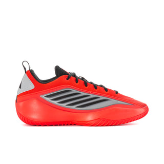 Men's low-top athletic shoe in bright red with black laces and gray side panel