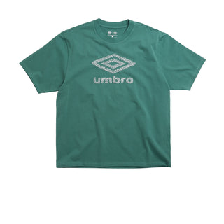 Men's teal athletic T-shirt with Umbro logo print and crew neck.