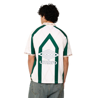Men's off-white back jersey with green stripe and Umbro logo print