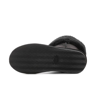 Black wrap boot outsole with zigzag rubber tread and fuzzy lining